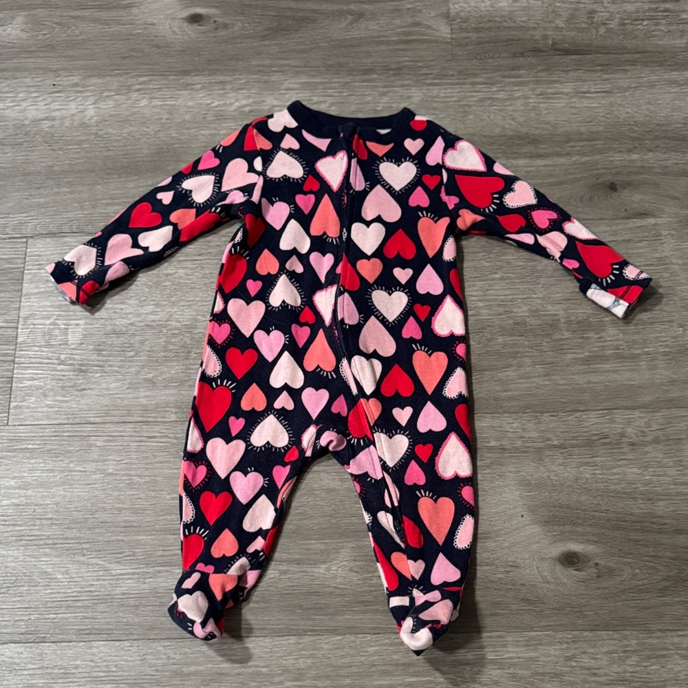 Old Navy Valentines Hearts Footed Two Way Zipper Onesie